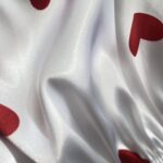 بلوز آستین بلند و شلوار ساتن طرح قلب - Image 3